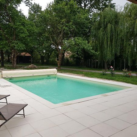 Chalet Du Moulin Cussac-Fort-Medoc Esterno foto